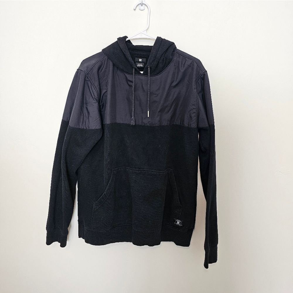 Mens Black DC Jacket Size Medium
